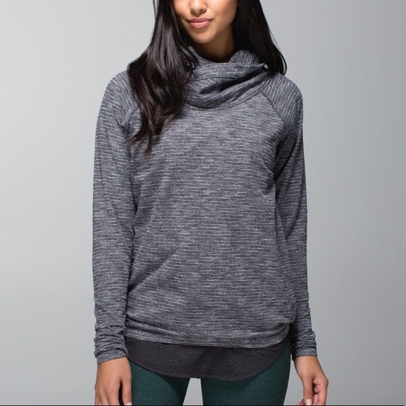 lululemon athletica Tops - Lululemon healthy heart pullover coco Pique sz 8